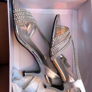 Silver heels, short
